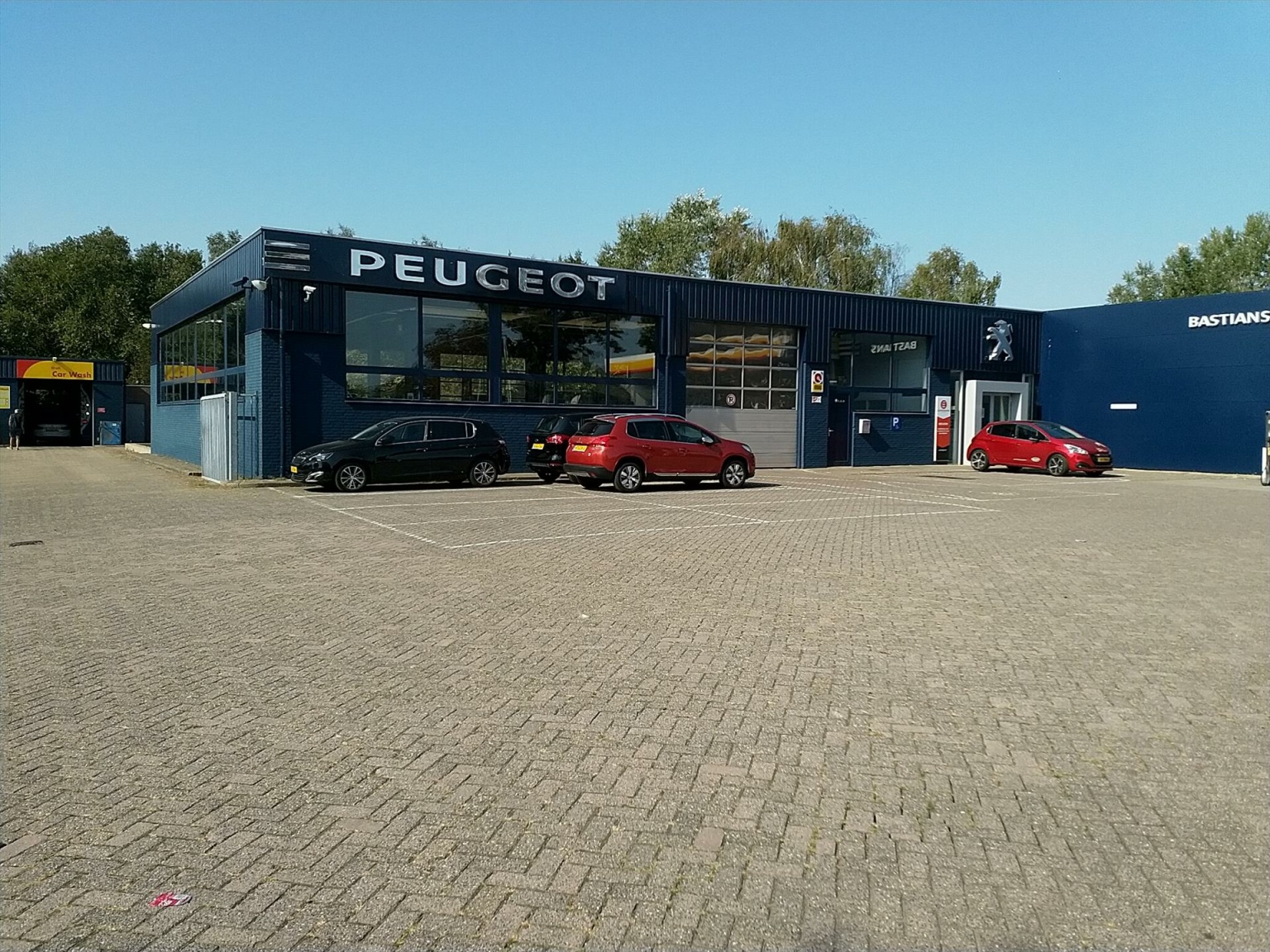 Peugeot-208-16